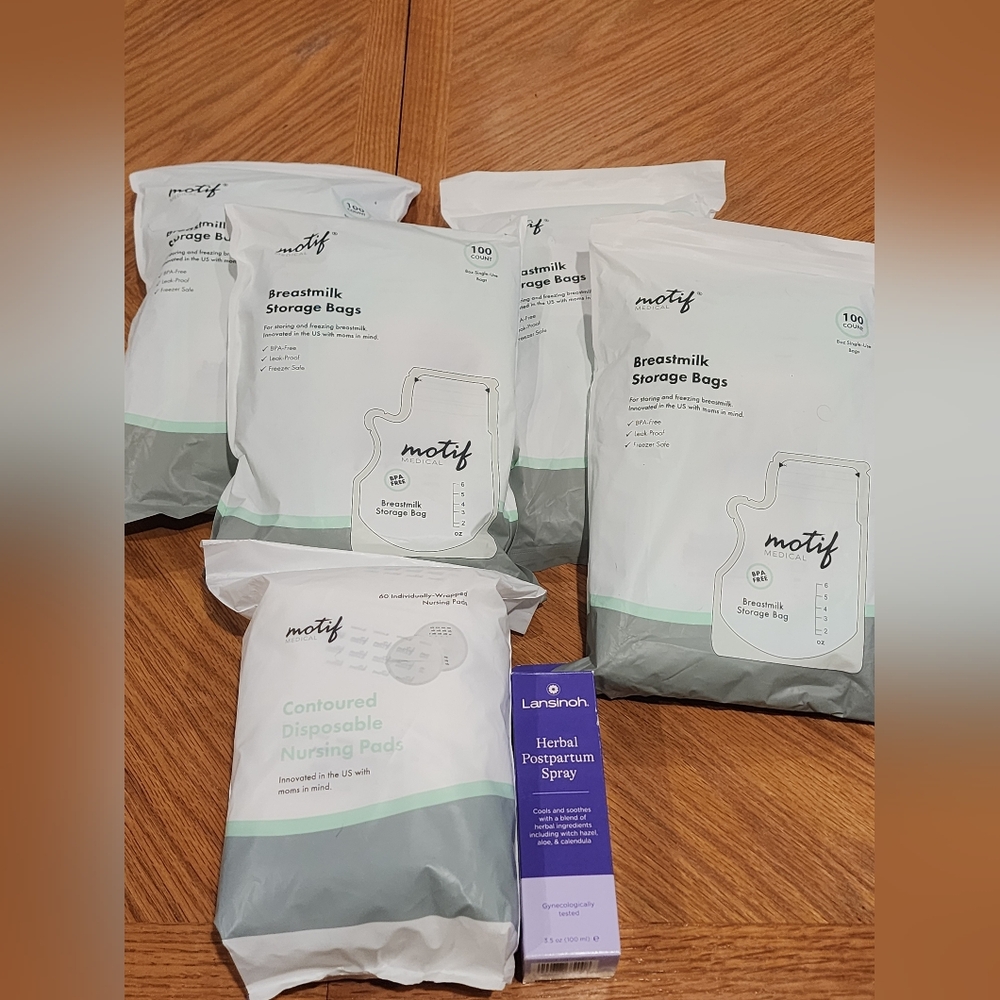 Motif BABY ITEMS BUNDLE- breastmilk storage bags/Nursing Pads/ Pospartum Spray